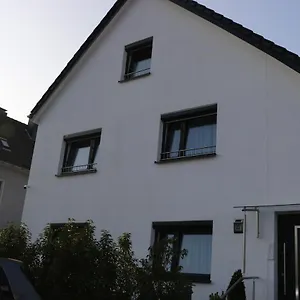 Inn In Near The Airport/fair