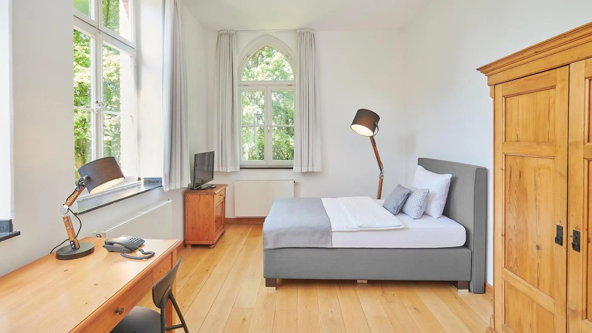 ****  Hotel Mutterhaus Düsseldorf Alemania