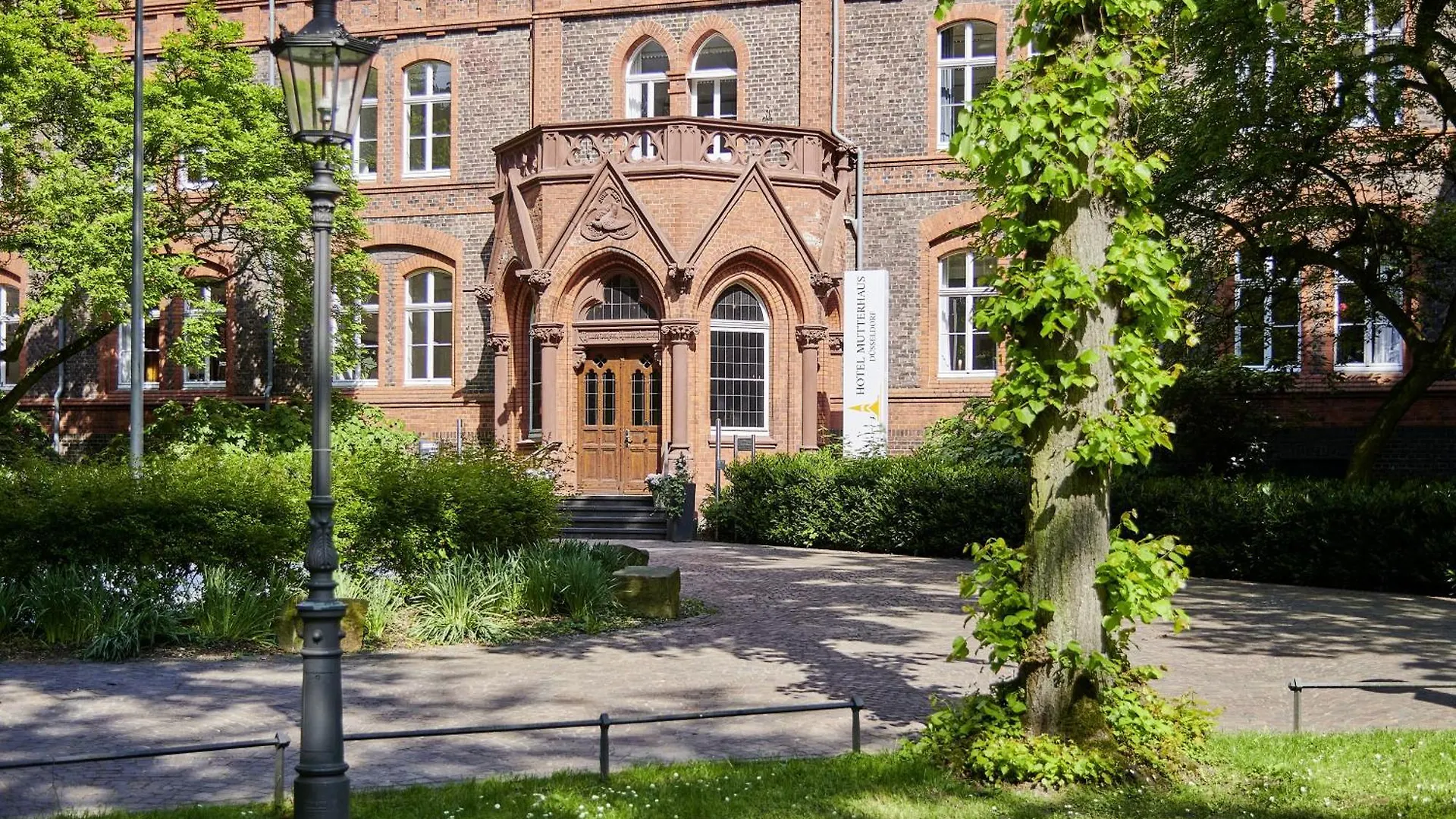 Hotel Mutterhaus Duesseldorf 4*, Düsseldorf Germania